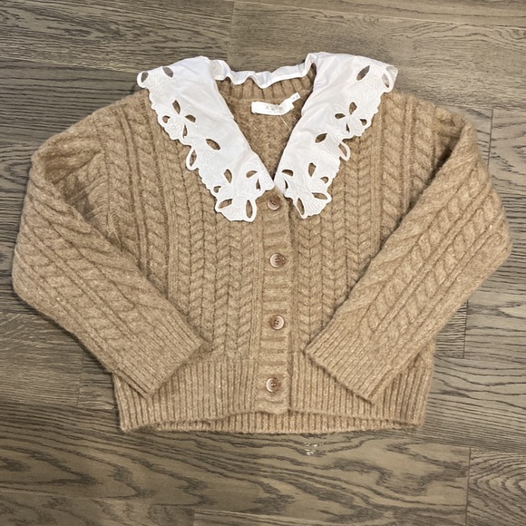 NWOT ASTR The Label Pemberley Oversized Collar Cable Knit Cardigan - Picture 7 of 8